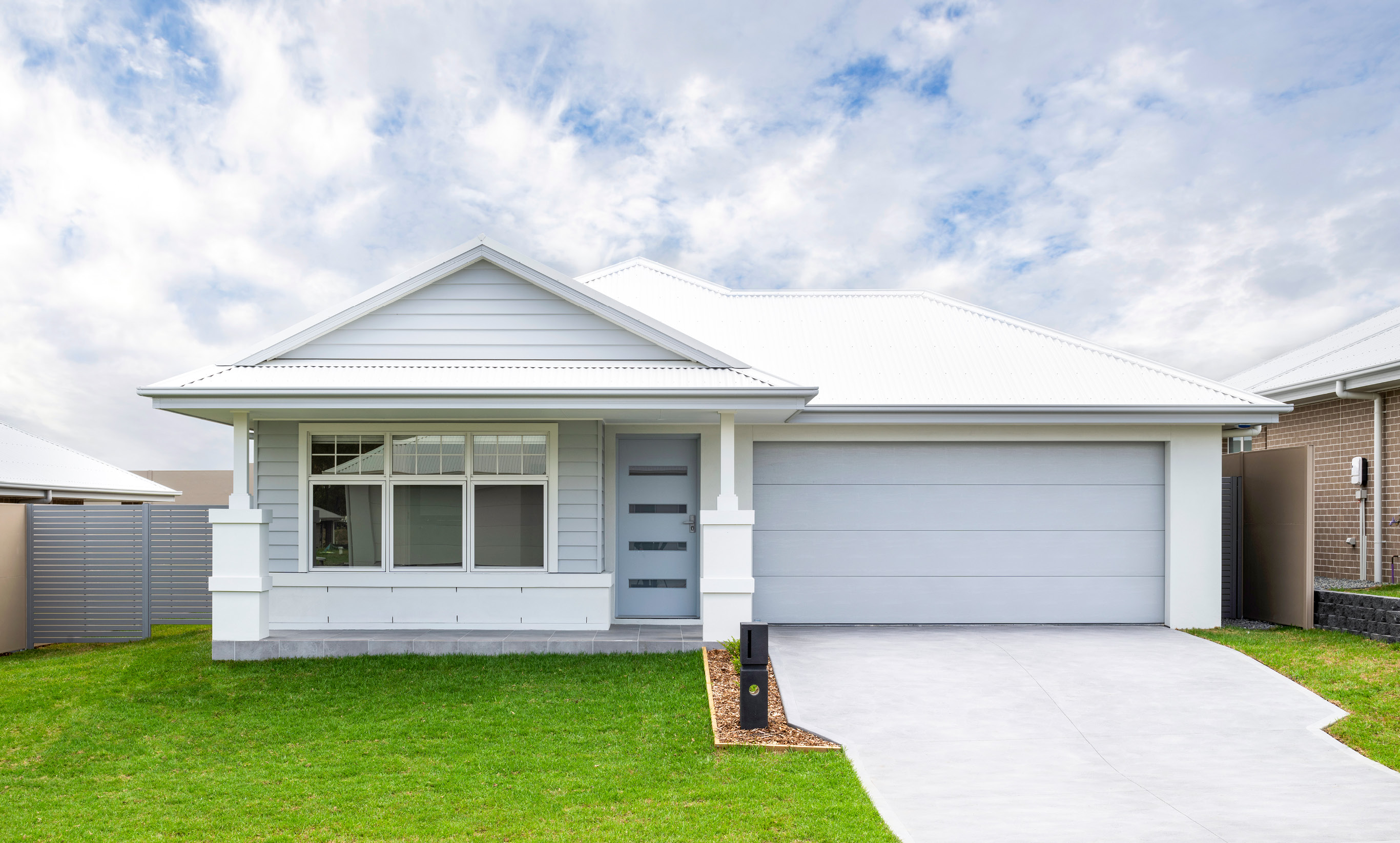 Peterson facade. Single storey with dover white colorbond roof.