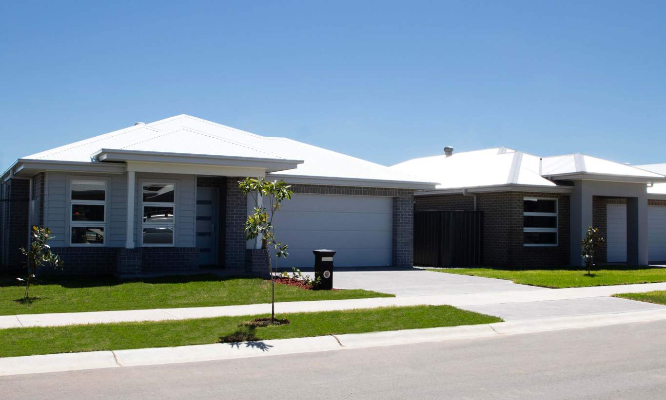 Complete - Lochinvar Downs Streetscape