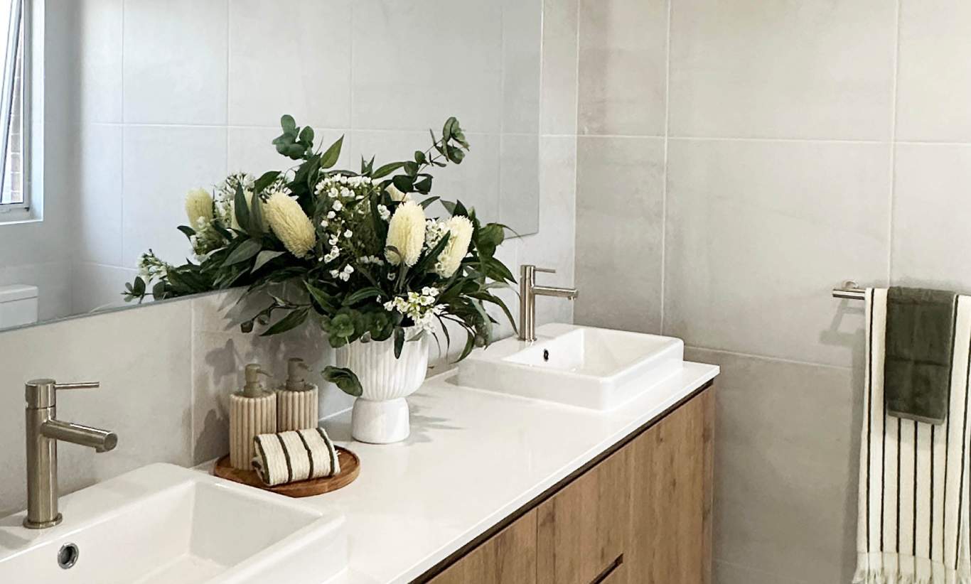 Mount Terry Lot 515 Display Home Main Bathroom